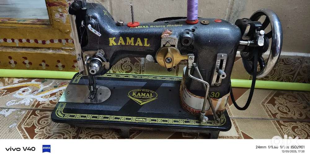 Stitching machine zig zag