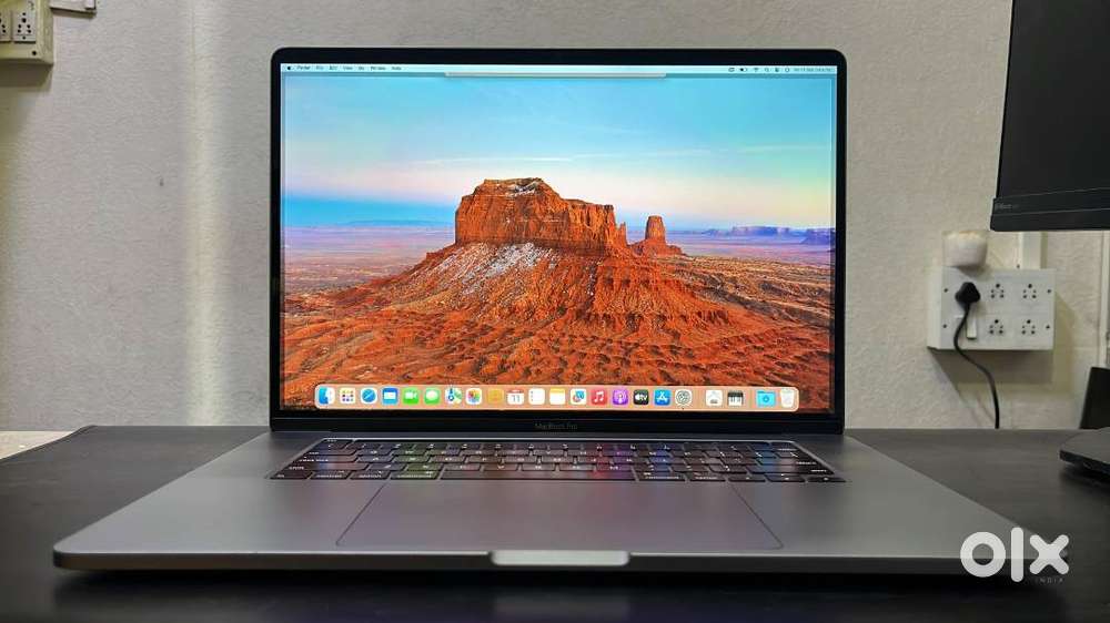 APPLE MACBOOK PRO A2141(I9,32/500,4GB AMD&1.5GB INTEL GRAPHICS,16INCH)