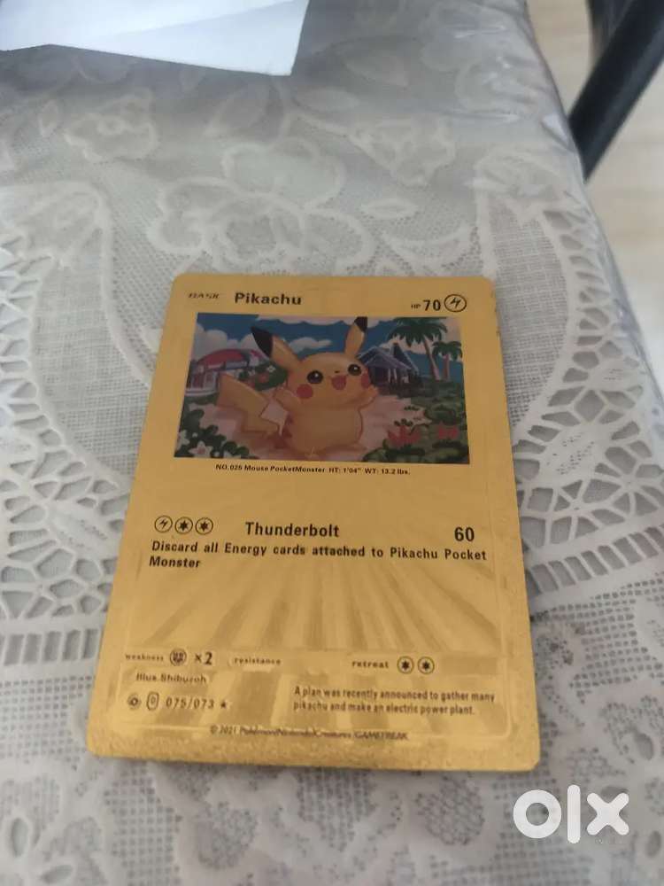 Pikachu - Gold Limited Edition Collectable Pokémon Card