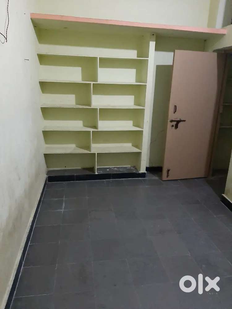 1bedroom with 1 bathroom 1kitchen