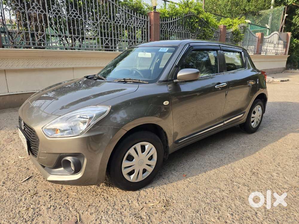 Maruti Suzuki Swift LXI Option, 2020, Petrol