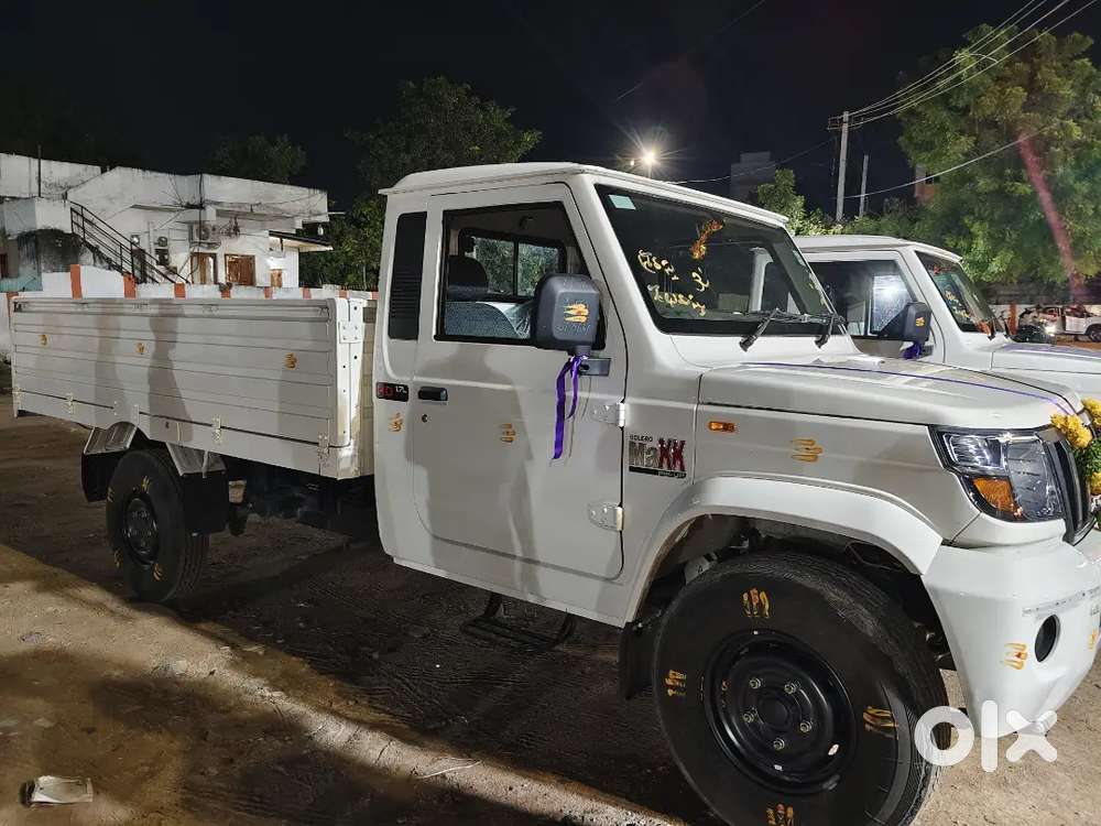 New Mahindra Bolero pickup truck 10 feet body for sale