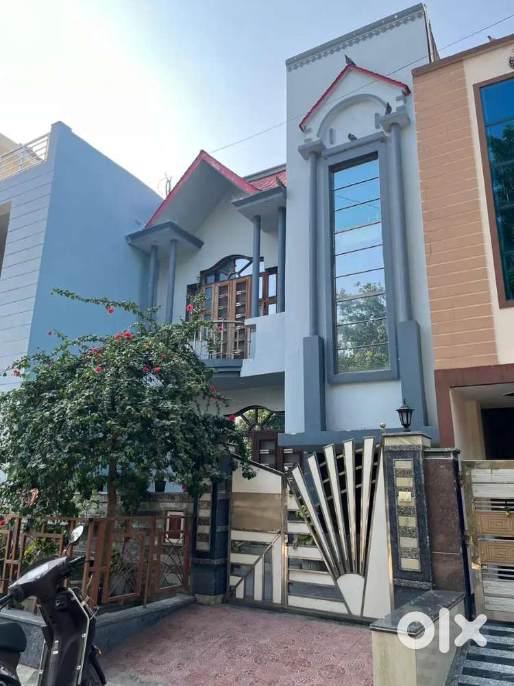 Omaxe green medows city