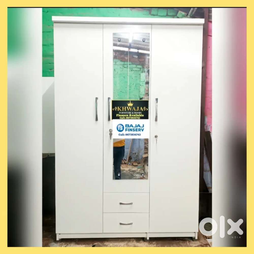 Khwaja furniture. 4x6 wardrobe with 3 doors. Bajaj finance available