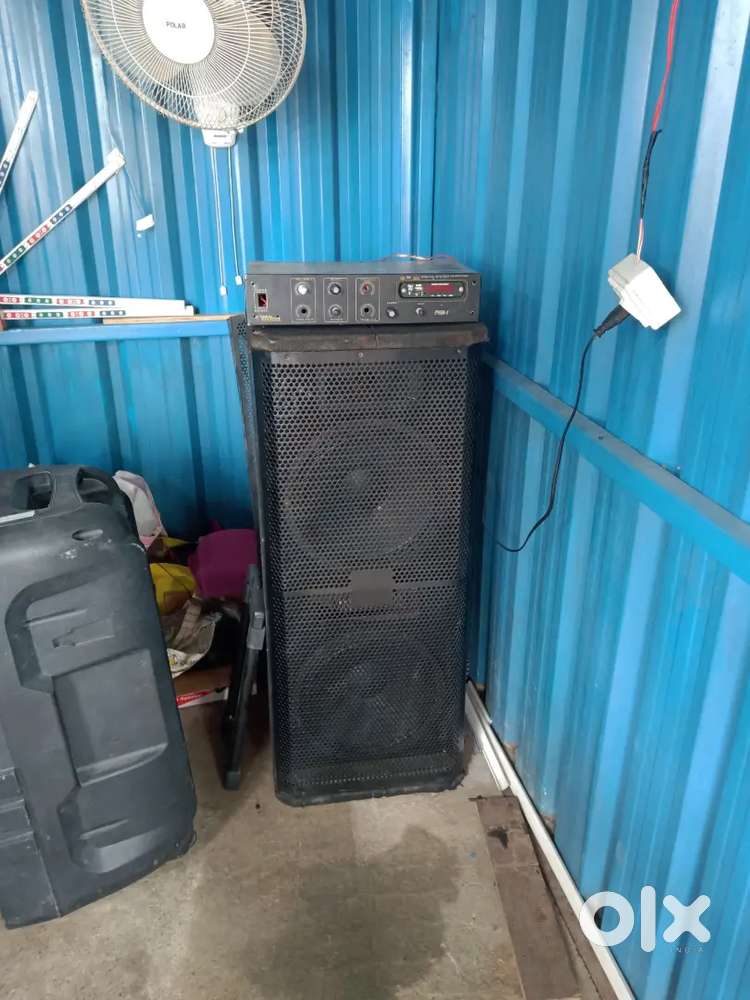 Dj set 12 inch 4 spikar yek 500wat amplifier