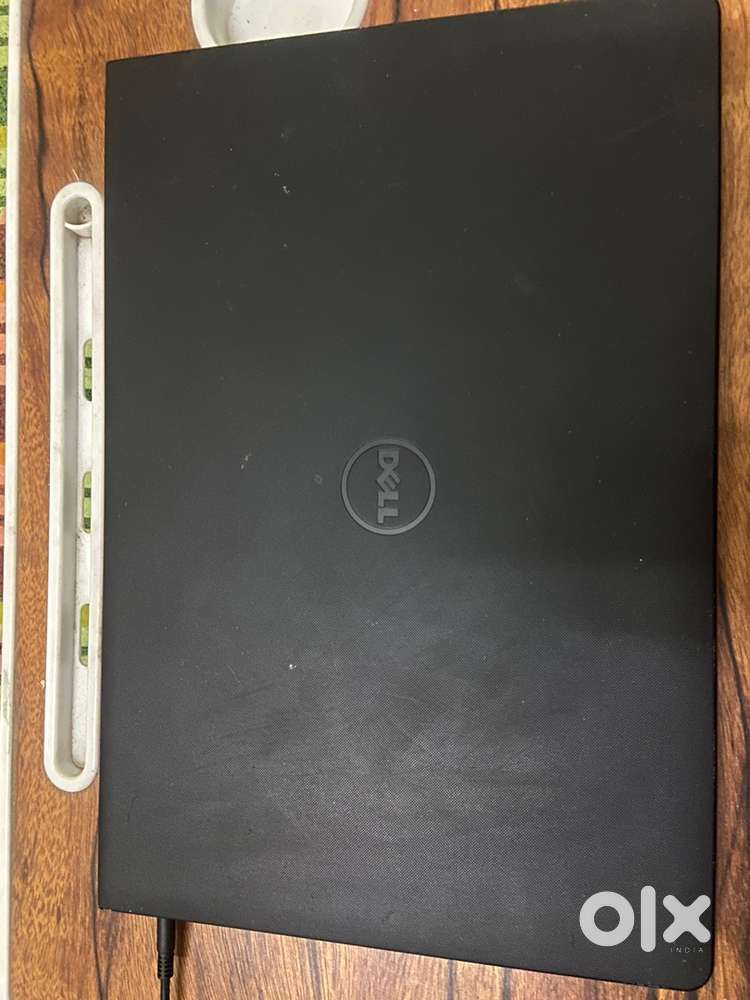 DELL INSPIRON i3 - 8 GB Ram /1TB HDD / 256 GB SDD STORAGE