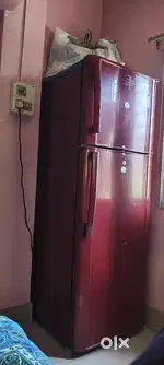 Want to sale my 4 year old fridge