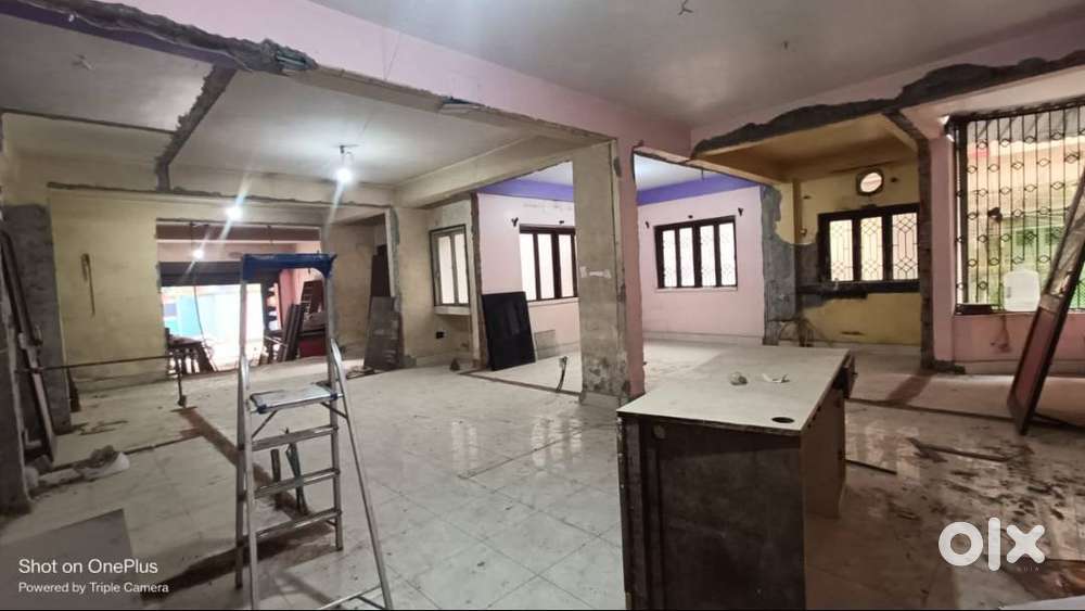 SHOWROOM FOR RENT IN DUMDUM MALLROAD