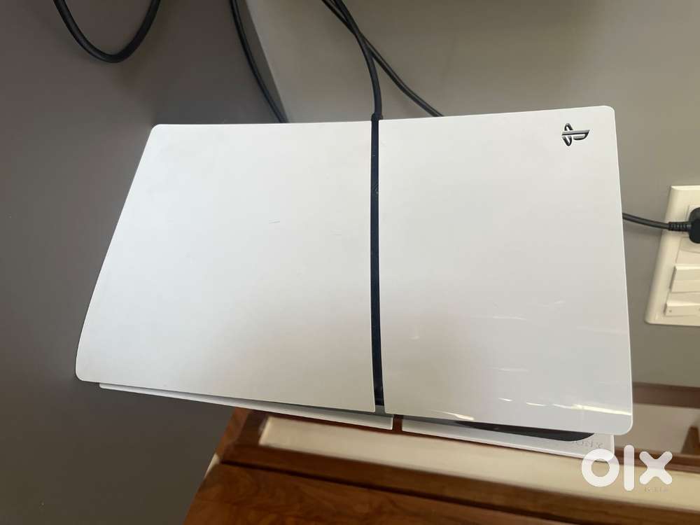 Ps5 with one controller With box