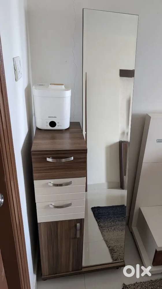 Home Centre Akron-Crystal Tall Dresser with Mirror  Dressing Table