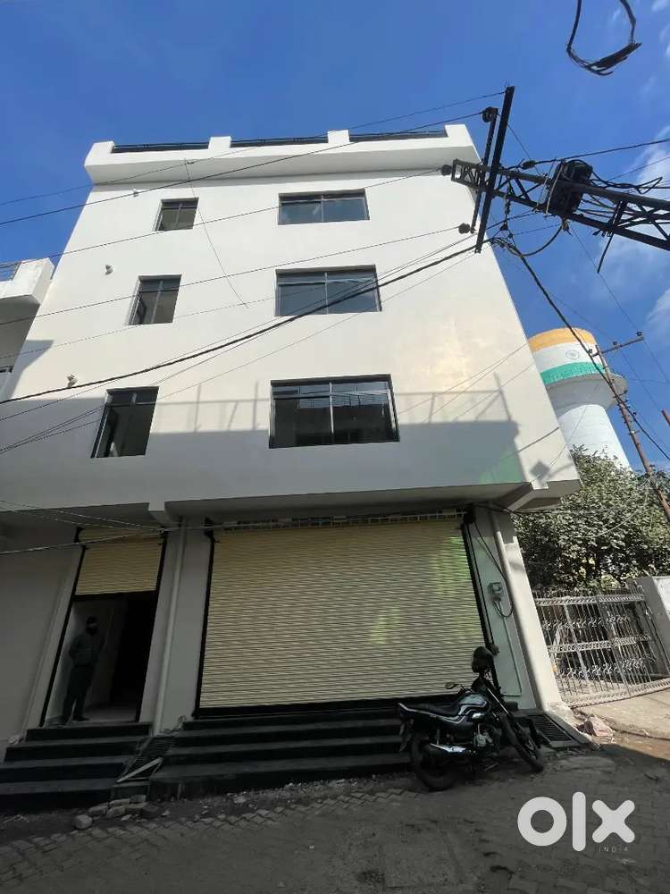 4 FLOORS WITH LIFT ON RENT IN ADARSH COLONY , UDHAMPUR