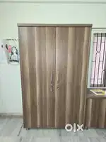 Wooden wardrobe (saag na lakda no kabat)