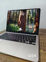 MacBook AIR M2