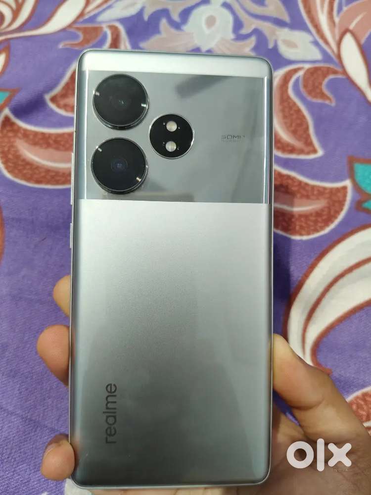 Realme GT 6T