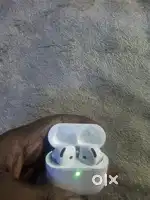 Ear buds gen 4