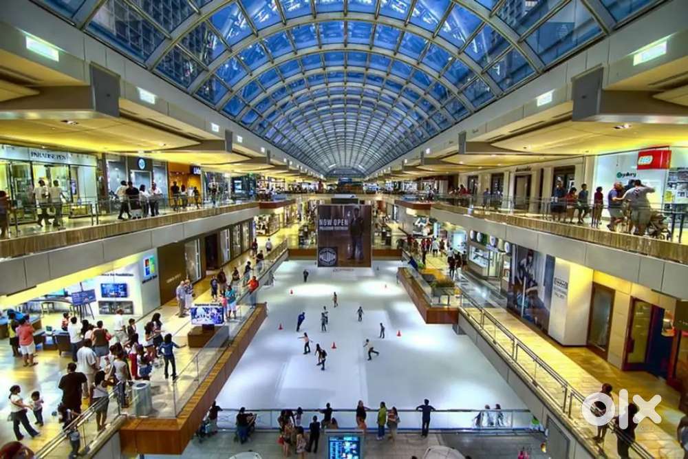 Warehouse Vishal Mega Mart for Shopping mall Boys and girls