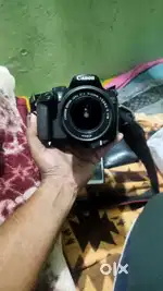 Canon EOS 1300D camera