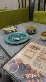 Cafe liye partner chahiye