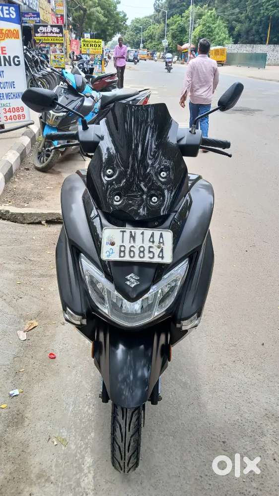 Suzuki  BURGMAN  TN14AB6854