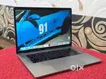 Apple Macbook Laptop i9 32gb 512gb 5.5gb Graphic 15inch Retina Display
