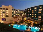 5 Star Hotel Me Fersher Ke Liye Job Ke Sath Room Bhi Available Hai.