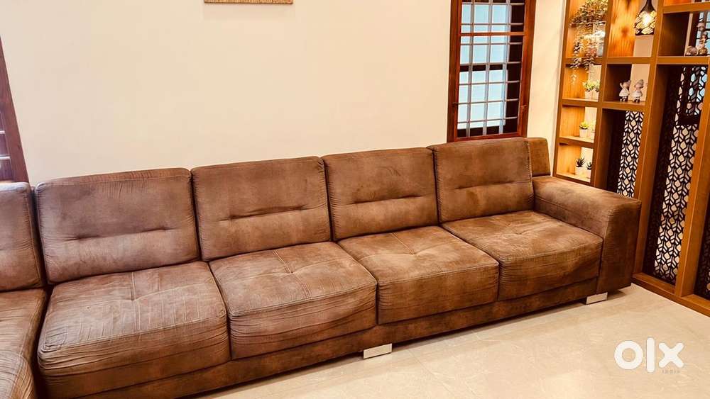 Large L-Shaped Sofa- Comfortable & Spacious