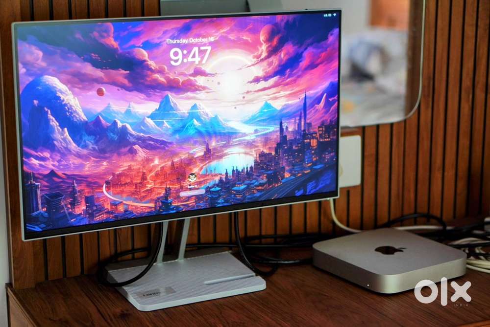 Mac Mini M2 16 GB RAM 256 SSD + Lenovo 24 inch Monitor