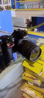 Nikon d 5600 camera good condition