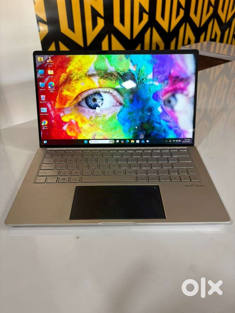 Asus zenbook in i5 10th with 1 tb ssd