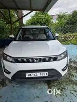 Mahindra XUV300 W6, 2024, Petrol