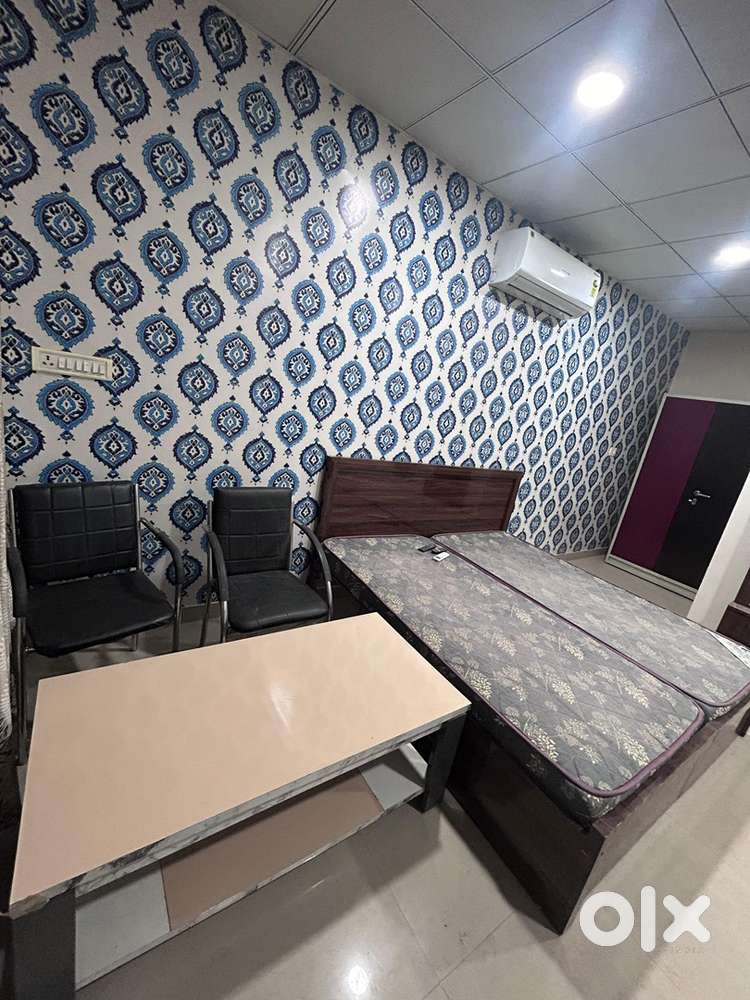 1 RK FULLY FURNISHED FULLY INDEPENDENT VAISHALI NAGAR FLAT FOR RENT