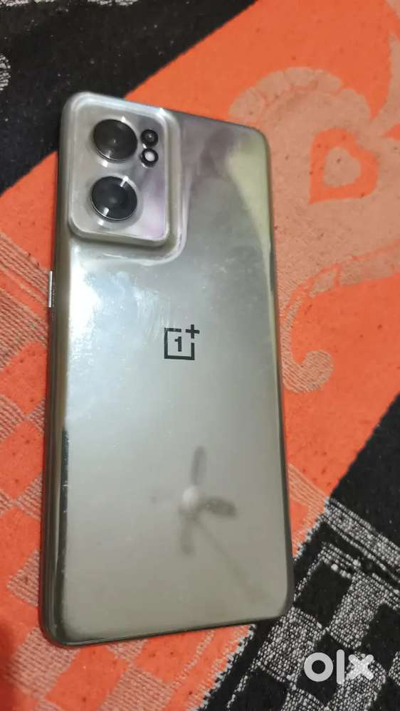 Oneplus note ce2 5g 8/128