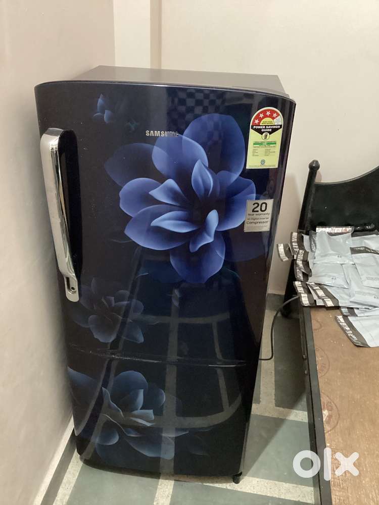 Samsung 183 L original price 15k+ (condition just wow)