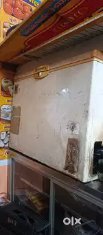 Counter fridg and deep fridg 6ft choda