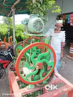 Sugarcane juice machine