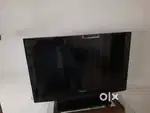 Samsung 32 LCD TV for sale