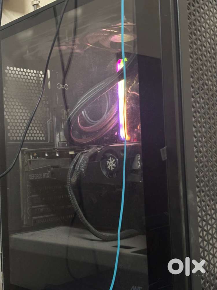 Gaming pc and monitor