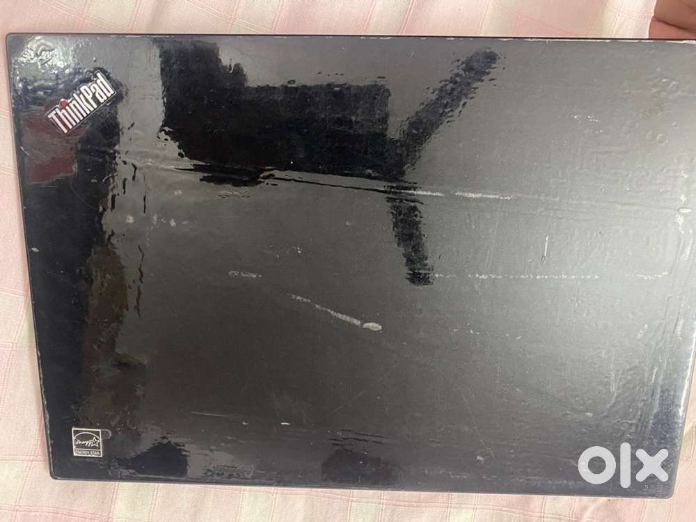 Think pad T460si i7 6th gen 8GB RAM /2GB GRAPHICS CARD/256GB/WIN10