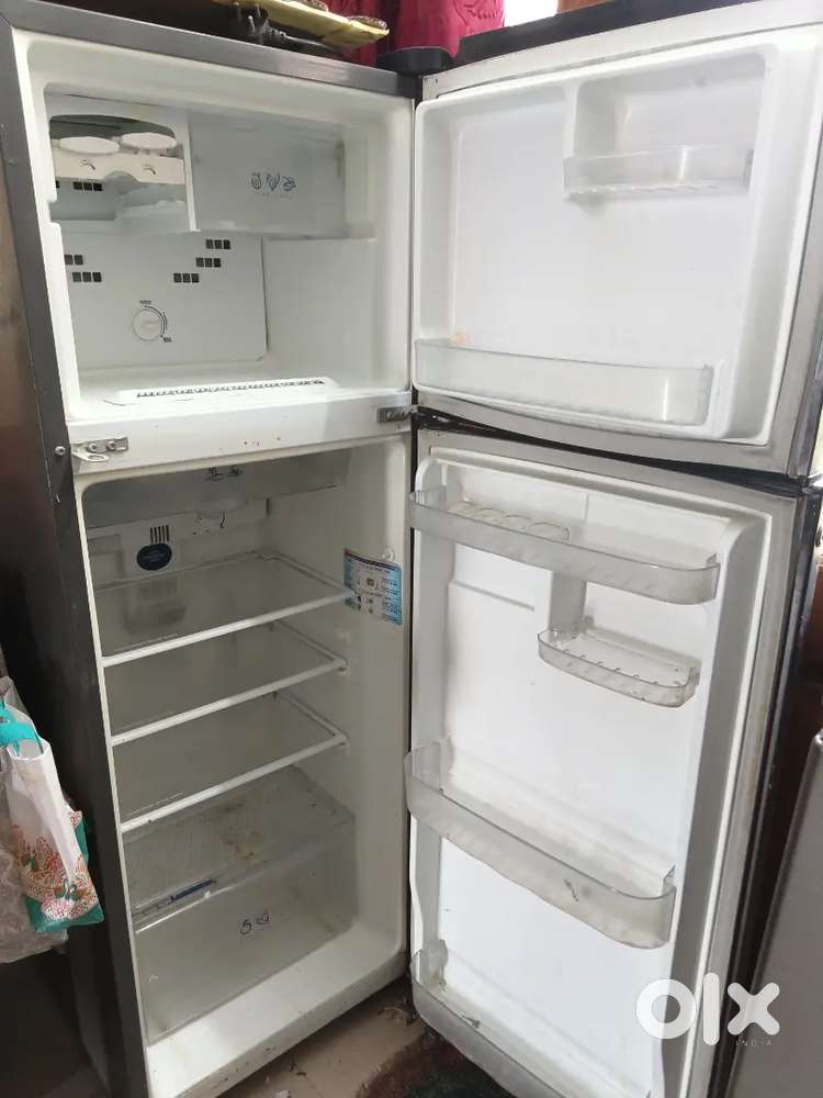 Double door Fridge