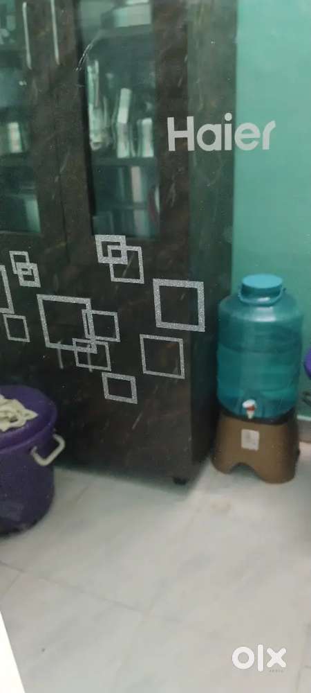 Good condition Haier fridge