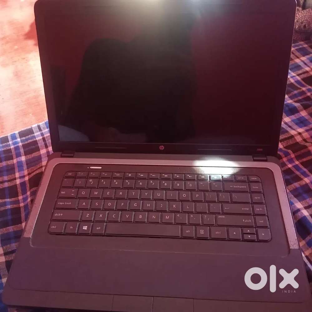 Hp laptop and charger window 10