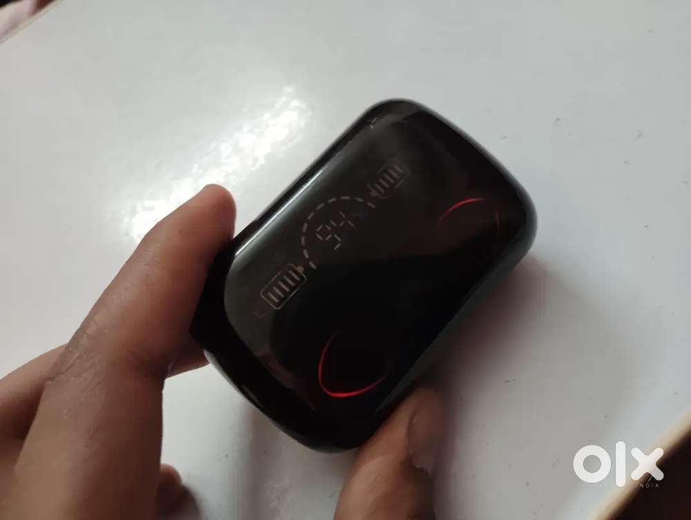 Brand new tws ear buds come powerbank