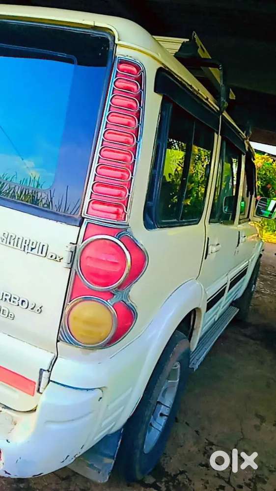 Mahindra Scorpio 2005