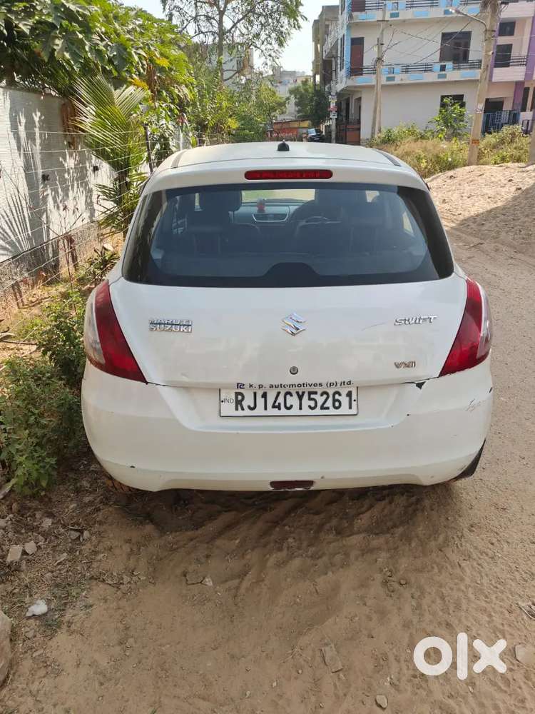 Maruti Suzuki Swift 2015 Petrol 165000 Km Driven