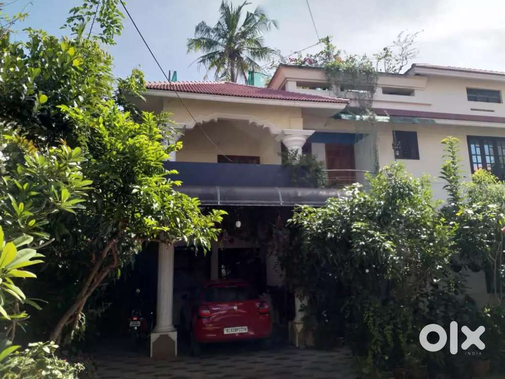 Lekshmi Nagar  A 16, kesavadasapuram,