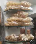 Required pani puri tikki and Dahi Bhalla karigar