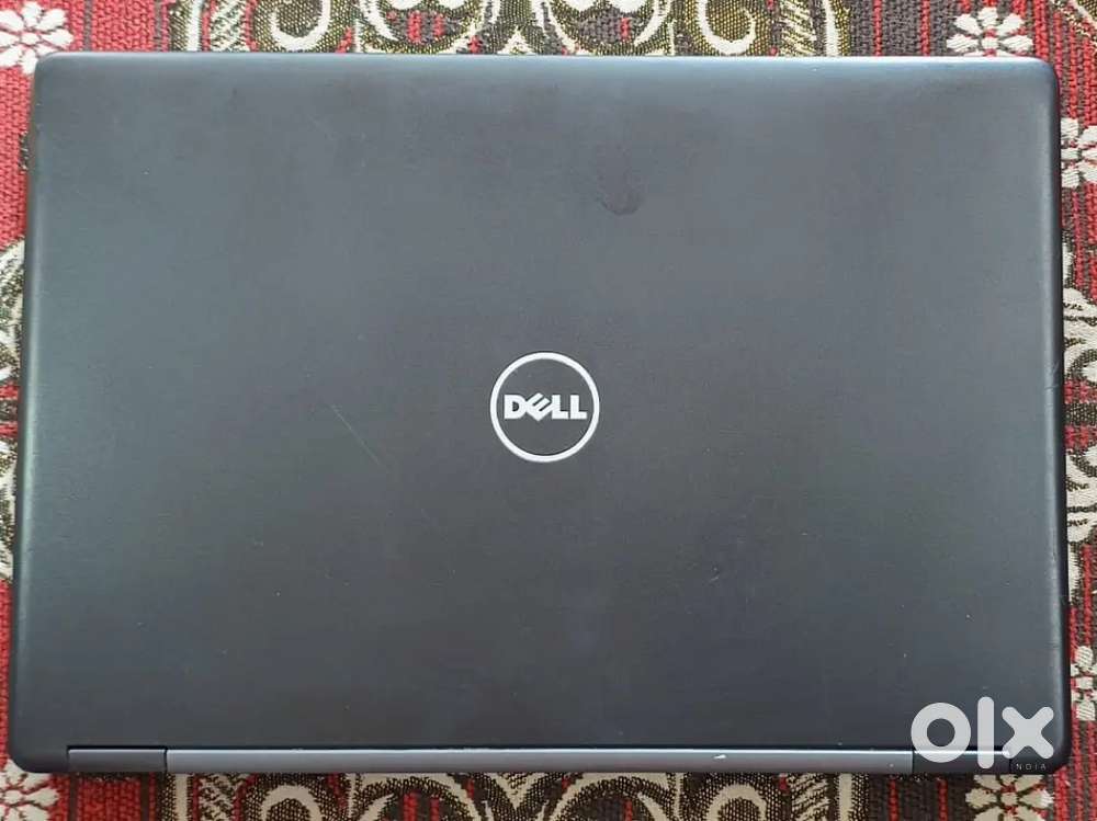 Dell Core i5 processor 7th generation 
Ram 8gb
256 Gb SSD