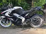 Bajaj pulsar RS 200
