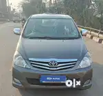 Toyota Innova 2.5 V 7 STR, 2012, Diesel
