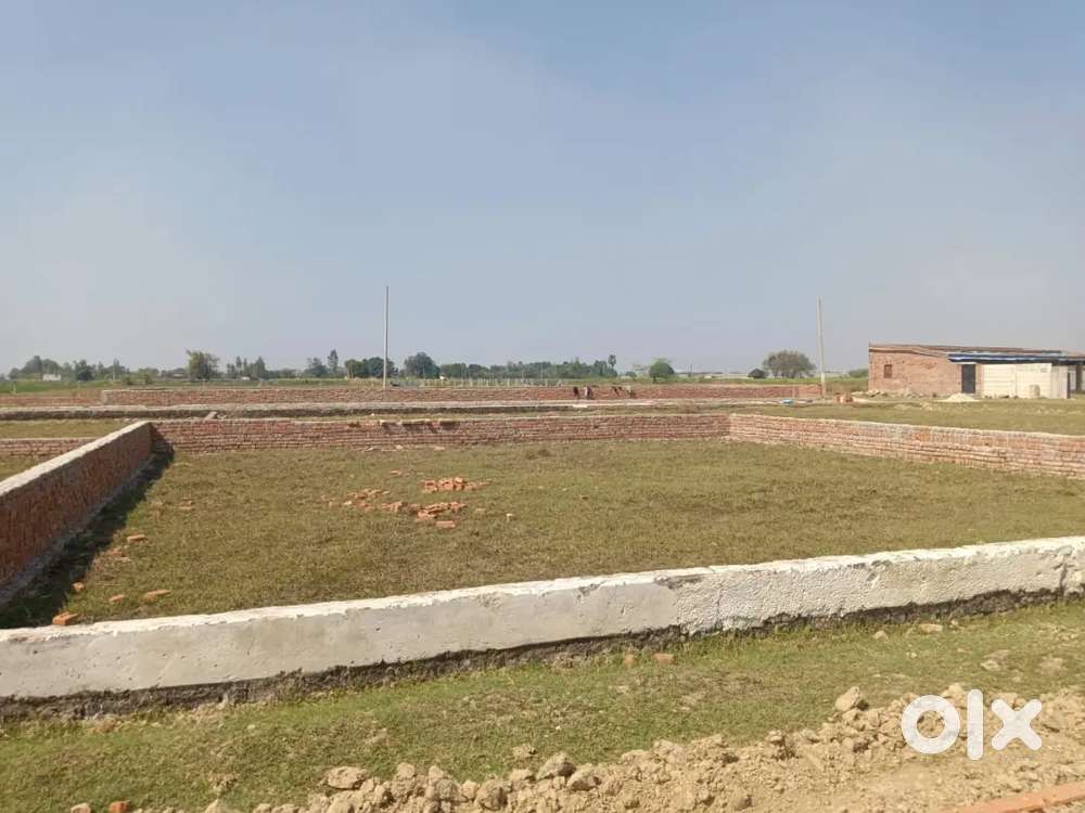 जिला पंचायत अप्रूव्ड प्रोजेक्ट सुल्तानपुर रोड पर फायर स्टेशन से नजदीक